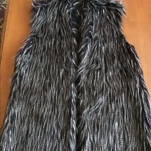 ADRIANNA PAPELL FAUV FUR SWEATER VEST